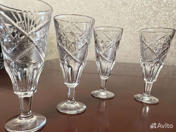 Хрустальные рюмки на ножке СССР