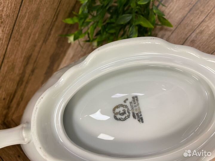 Ваза с ручками 