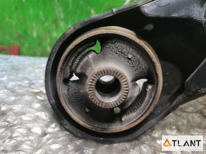 Рычаг передний левый toyota noah