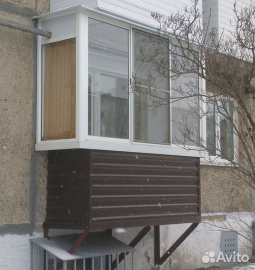 Балконы окна двери