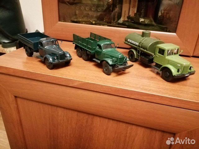 Модели 1:43 автомобили, грузовики