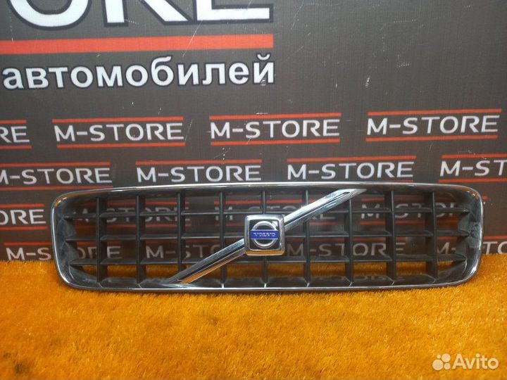 Решетка капота Volvo Xc90 C59 B5254T2 2006
