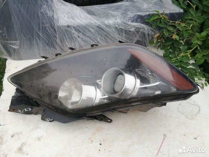 Фара Мазда CX-7