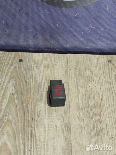 Реле Nissan primera P12