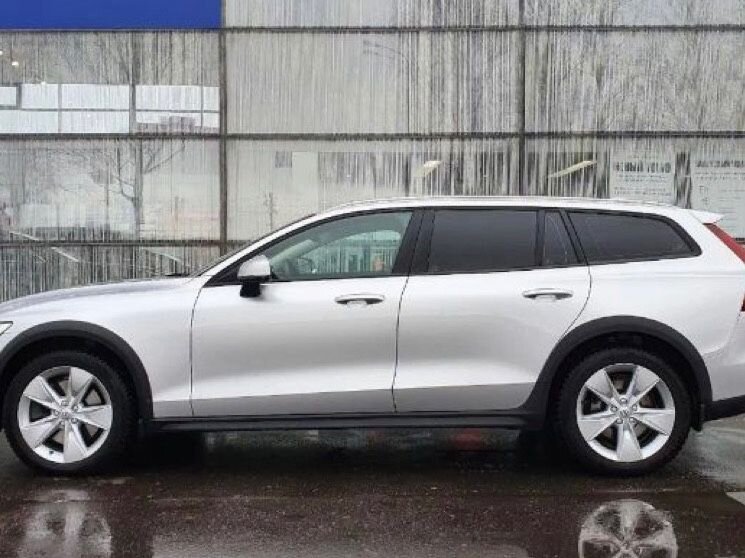 Volvo V60 Cross Country: фото владельца