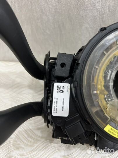 Руль и блок подрулевых переключателей