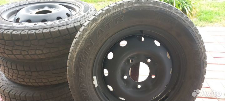 Новые колеса в сборе на ниву