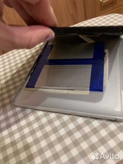 Планшеты под восстановление или на запчасти