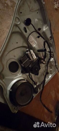 Моторчик стеклоподъемника volkswagen polo