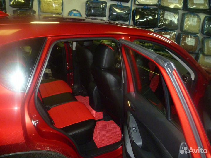 Авточехлы для Citroen C4 II седан (2013+) чёр-крас