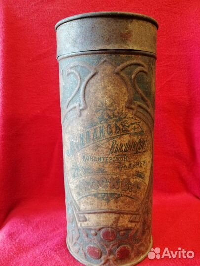 Старинная жестяная банка. Редкая