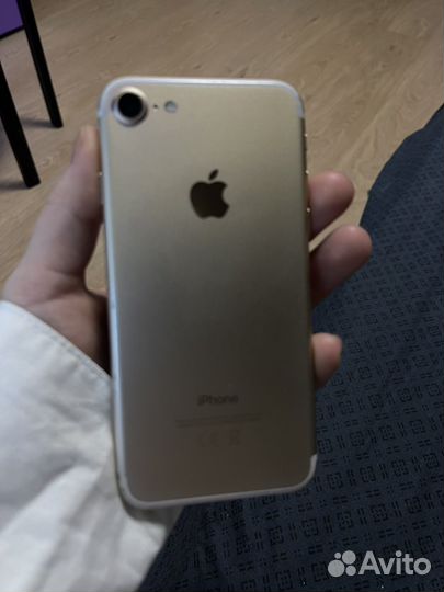iPhone 7, 32 ГБ