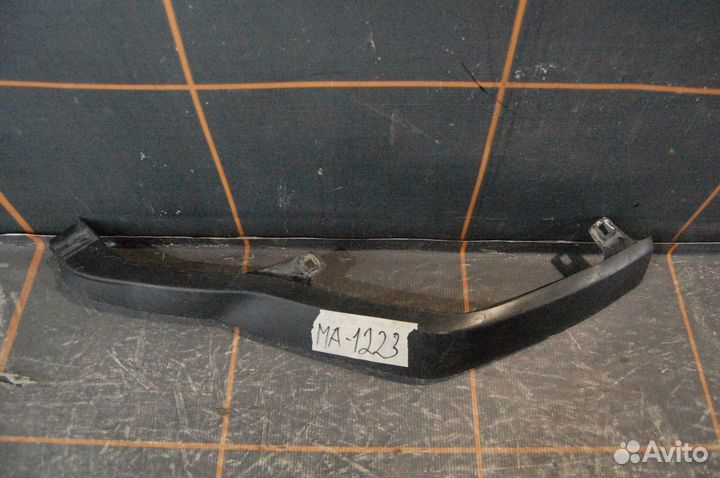 Спойлер бампера переднего правый - Lexus RX 4