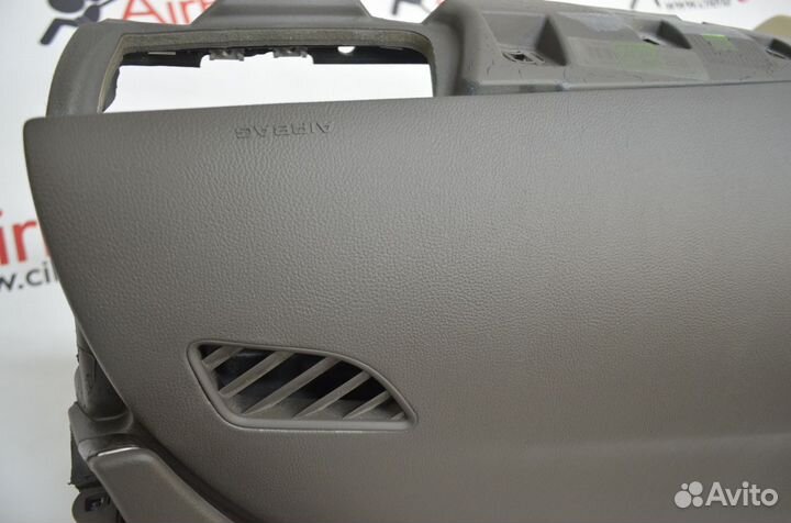 Торпедо панель приборов Audi A7 (коричн)