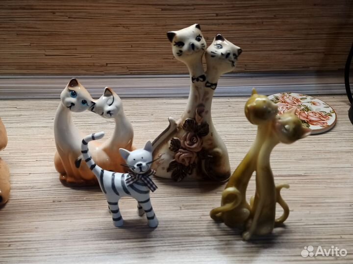 Статуэтки кошечки и собачки