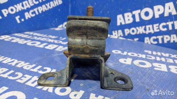 Подушка двигателя Kia Sorento 1 внедорожник G4JS