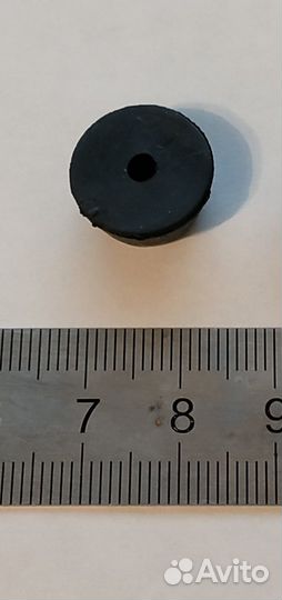 Ножка резиновая приборная под винт М3