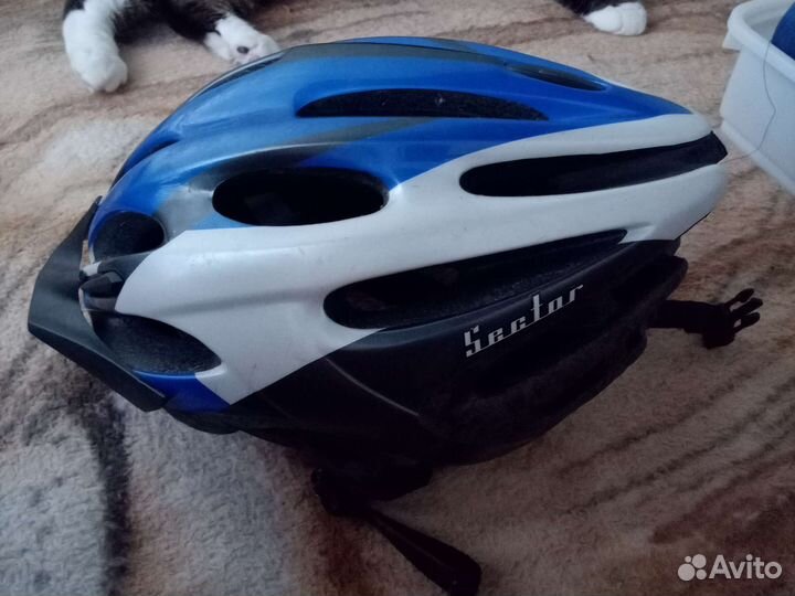 Велошлем Author Sector