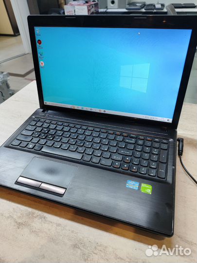 Ноутбук Lenovo core i5/12озу/GT710M SSD+HDD