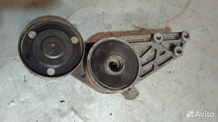 Ролик натяжителя Volkswagen Passat B5 1997