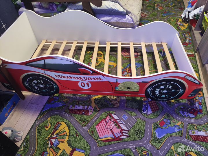 Кровать - машина с матрасом