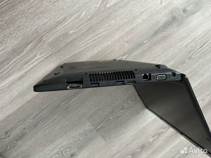 Ноутбук DNS Core i5 3210M/Geforce GT645