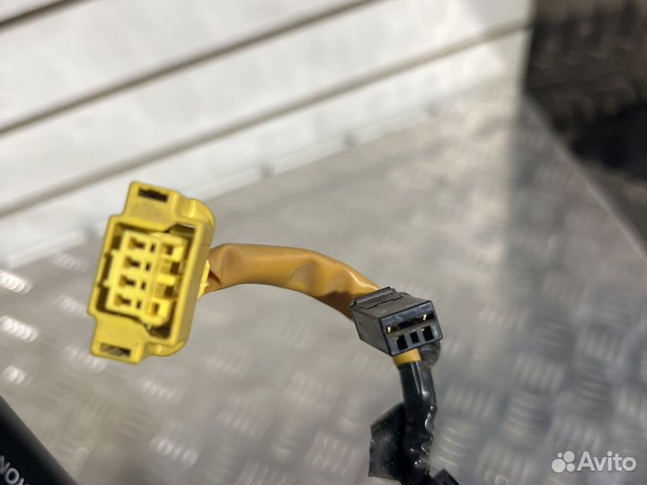 Подрулевой шлейф mitsubishi lancer 10