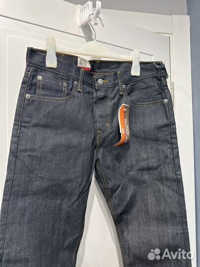 Джинсы женские Levis новые(брак) L(48-50)