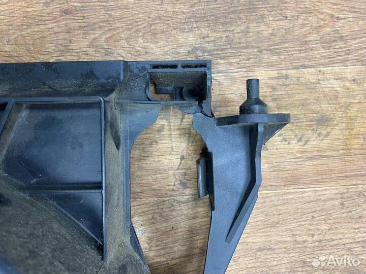 Вентилятор радиатора, Audi A8 D3/4E 2007