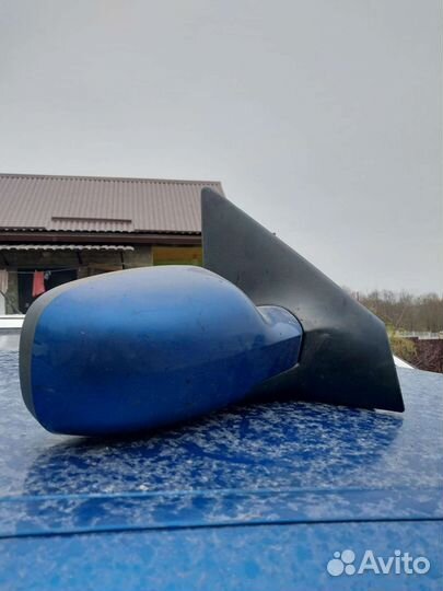 Зеркало правое на renault megane 2