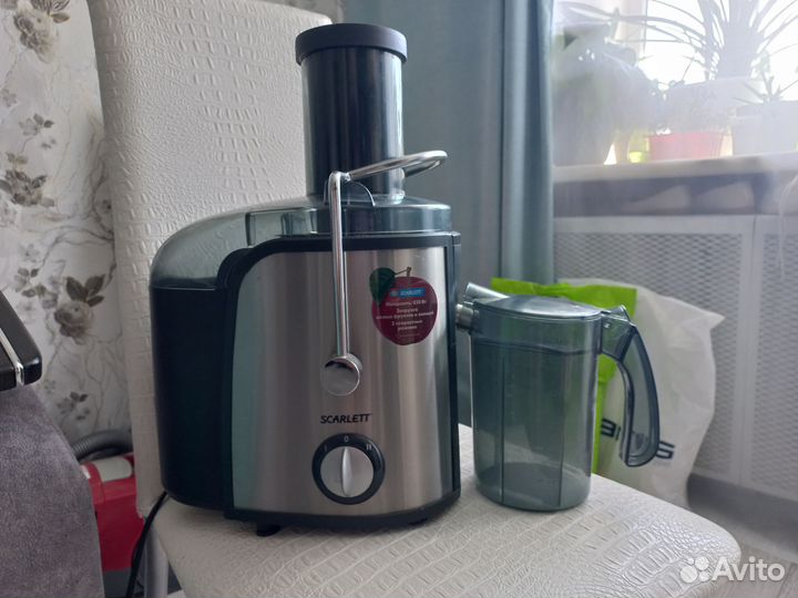 Соковыжималка scarlett