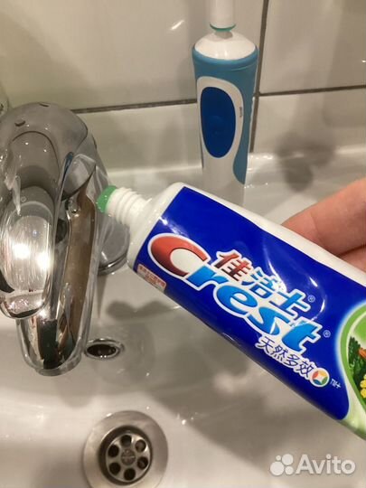 Зубная паста crest