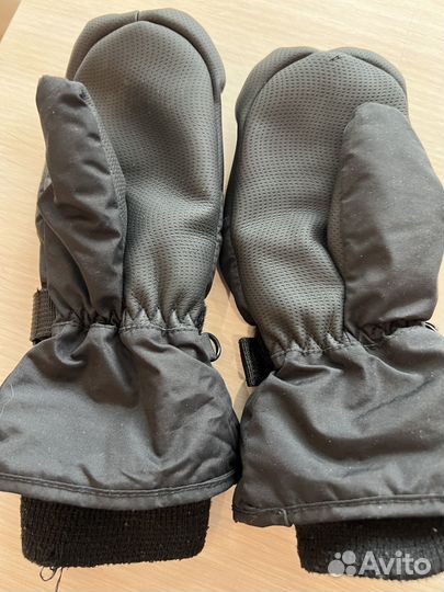 Варежки утепленные Gulliver Huppa на 7-9 лет