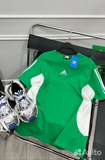 Футболка Adidas & Balenciaga