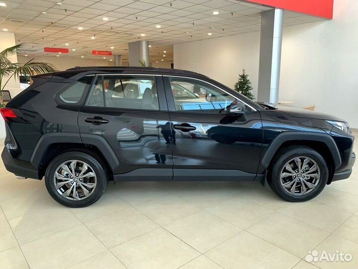 Toyota RAV4 2.0 CVT, 2024