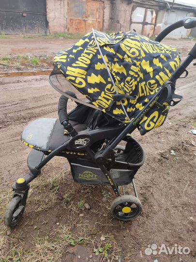 Прогулочная коляска