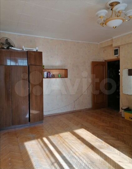 Комната 23 м² в 3-к., 4/5 эт.