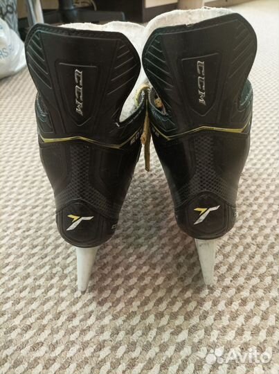 Коньки хоккейные ссм