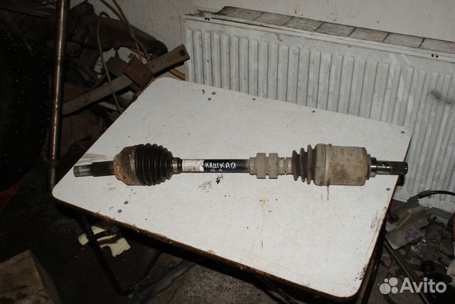 Передняя левая полуось Nissan Qashqai J10