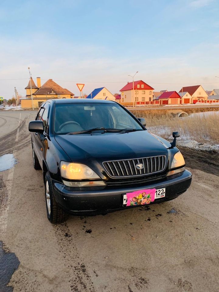 Toyota Harrier: фото владельца