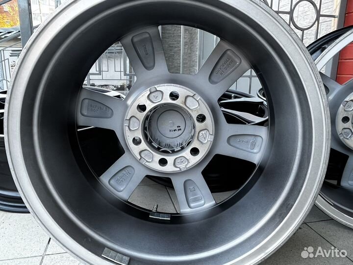 5 штук Оригинал 22 год новые TRD только с Японии