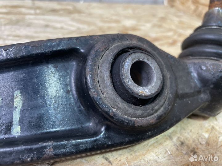 Рычаги передние нижние BMW бмв F85 F86 Ф85 Ф86