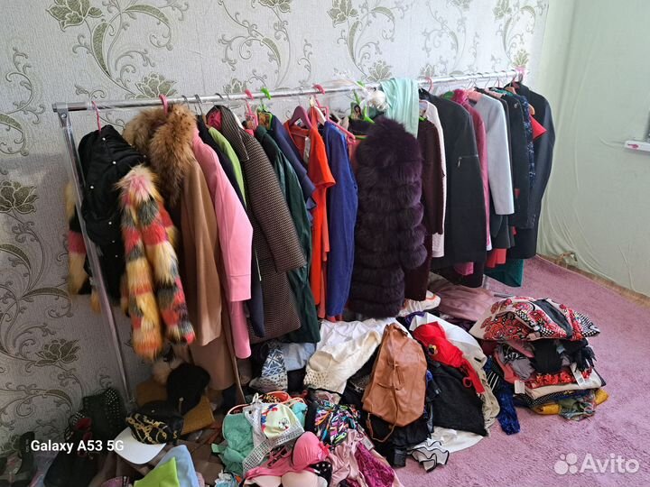 Много вещей