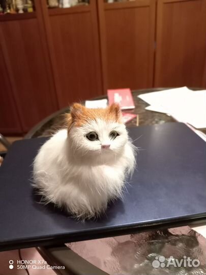 Фигурка кошечки