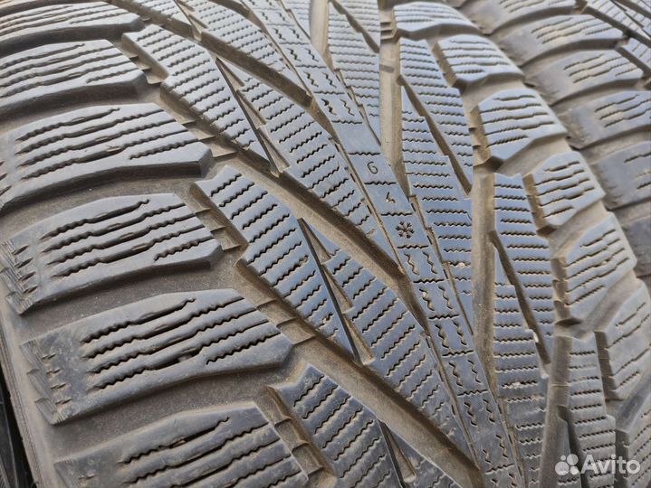 Nokian Tyres Hakkapeliitta R2 275/40 R20 106R