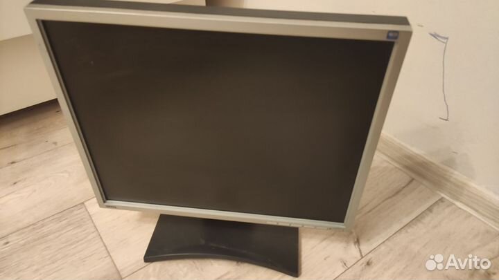 Монитор Benq 19
