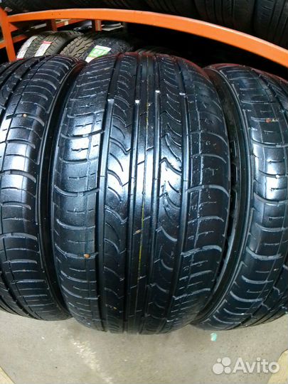 Roadstone Classe Premiere CP672 215/55 R17