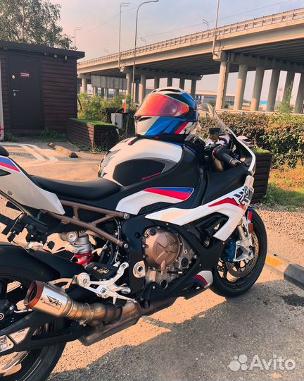 Продам BMW S1000RR