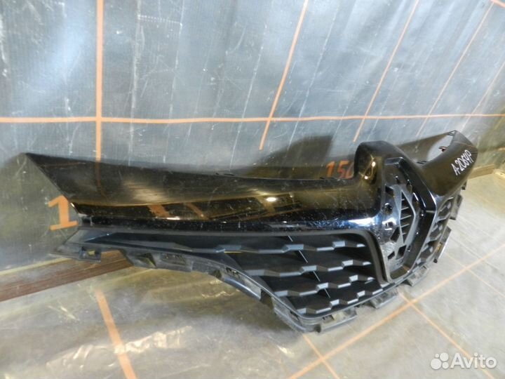 Решетка радиатора - Renault Kaptur