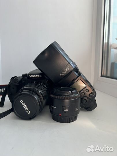 Зеркальный фотоаппарат